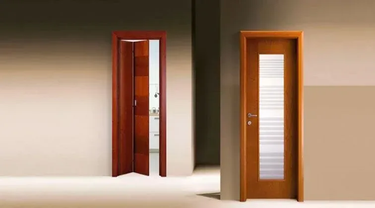 Uși furnir natural — textură reală de lemn