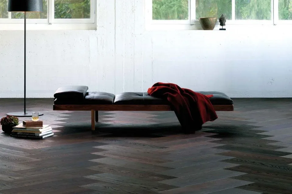 Parchetul Dublu Stratificat și Triplustratificat Bauwerk: Un Sinonim al Calității Elvețiene