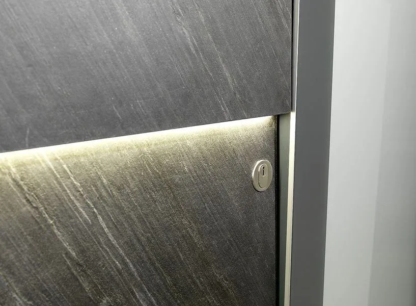 Kulttur wood exterior door — made-to-order configuration around your project