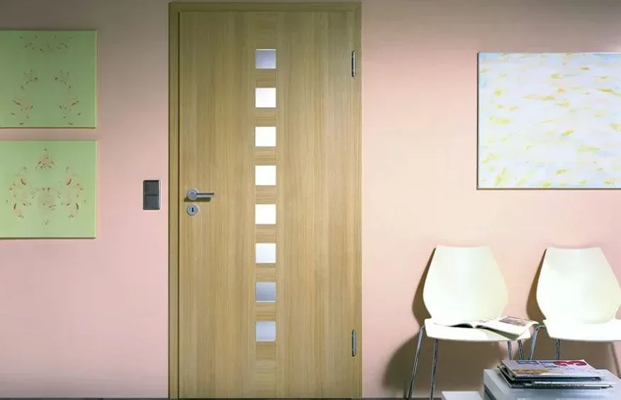 Uși laminate CPL și HPL